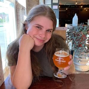 Meet your Posher, Élizabeth